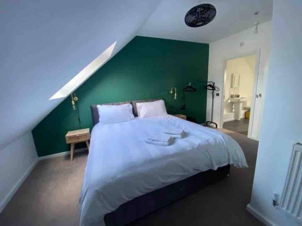 Beautiful 4-Bed House In Lincoln- Close To Centre Exterior photo
