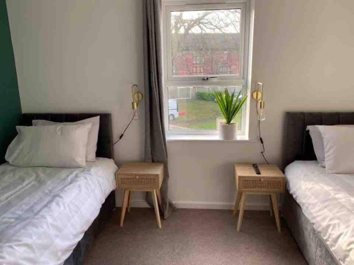 Beautiful 4-Bed House In Lincoln- Close To Centre Exterior photo